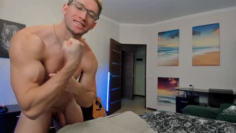 Snapshot of marc105100 chatting on 9, 1, 2025 alex marvelxx online show from 9, 1, 2025