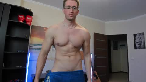 Snapshot of marc105100 chatting on 7, 3, 2025 alex marvelxx online show from 7, 3, 2025