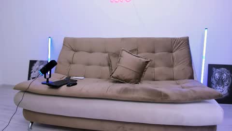 Snapshot of marc105100 chatting on 2, 10, 2025 alex marvelxx online show from 2, 10, 2025