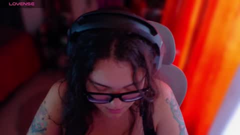 Snapshot of marcela2101s chatting on 8, 9, 2025 marcela2101s online show from 8, 9, 2025