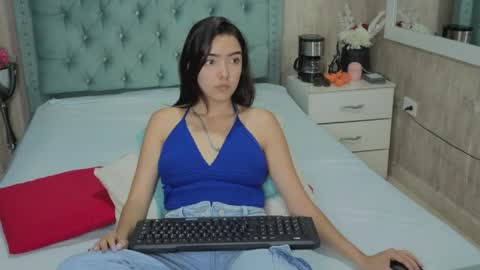 Marcela online show from 7, 4, 2026