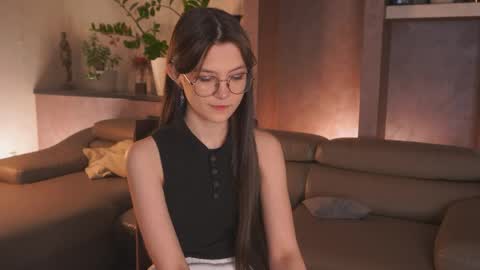 Eva online show from 28, 4, 2026