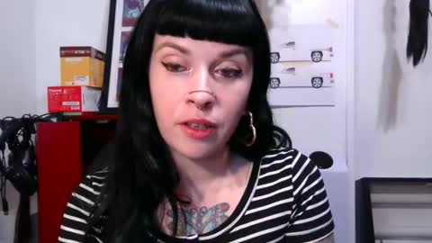 MarcelineAltaria online show from 7, 1, 2025