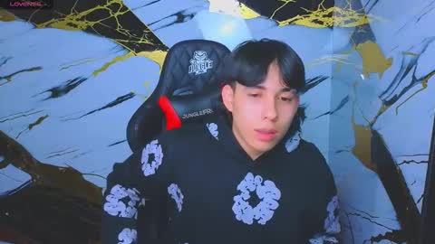 Snapshot of marcelo_boy chatting on 2, 11, 2025 marcelo_boy online show from 2, 11, 2025