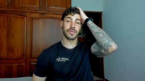 Snapshot of marco_tahani_ chatting on 18, 5, 2026 Marco IG marco tahani online show from 18, 5, 2026