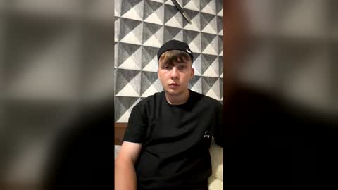 Snapshot of marcus_euphoria_ chatting on 10, 6, 2026 Call me Marcus online show from 10, 6, 2026