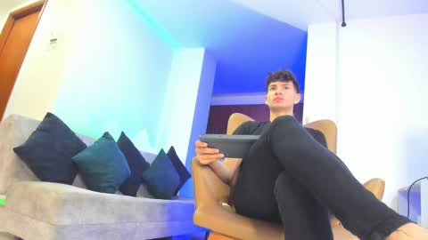 marcus_fire online show from 24, 2, 2025