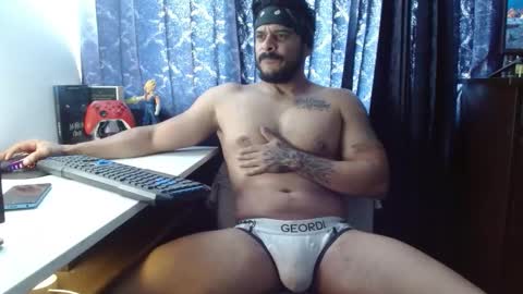 Snapshot of marcus_phoenix chatting on 14, 10, 2025 Marcus online show from 14, 10, 2025