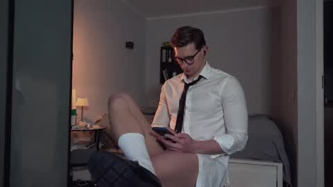 Snapshot of marcusdiamond chatting on 21, 4, 2026 Marcus Diamond online show from 21, 4, 2026