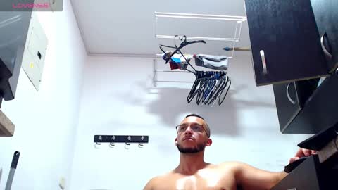   online show from 18, 1, 2025