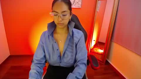Luna online show from 9, 7, 2026