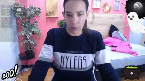 Snapshot of margare_scarlett chatting on 2, 10, 2025 margare_scarlett online show from 2, 10, 2025
