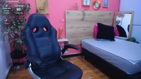 Snapshot of margare_scarlett chatting on 10, 10, 2025 margare_scarlett online show from 10, 10, 2025