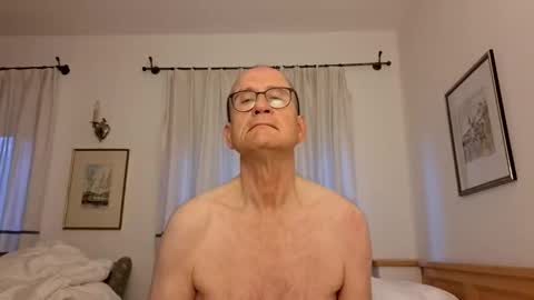 marginalie online show from 8, 10, 2025