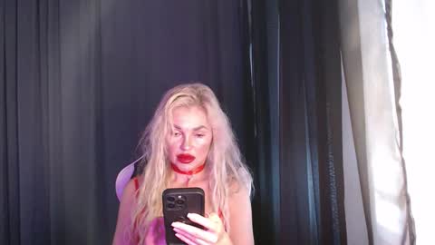 Snapshot of margoo_77 chatting on 30, 10, 2025 Margoo online show from 30, 10, 2025