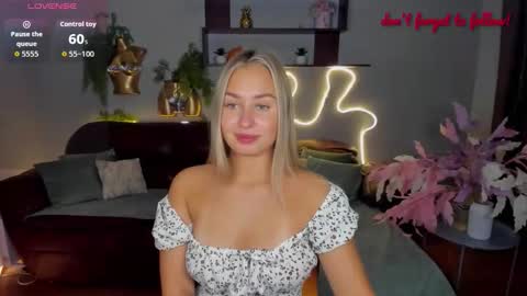 Snapshot of margosugar chatting on 30, 10, 2025 MargoSugar online show from 30, 10, 2025