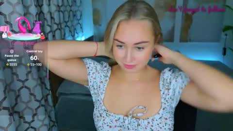 Snapshot of margosugar chatting on 30, 11, 2025 MargoSugar online show from 30, 11, 2025