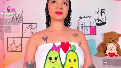 Mari Sweett  online show from 14, 9, 2025