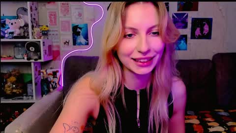 Snapshot of maria_hunt chatting on 6, 12, 2024 Maria online show from 6, 12, 2024