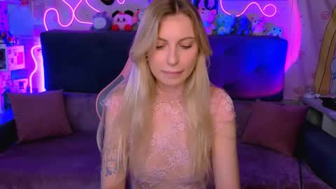 Snapshot of maria_hunt chatting on 14, 11, 2025 Maria online show from 14, 11, 2025