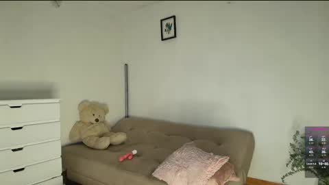 Snapshot of maria_petit chatting on 21, 1, 2025 M. online show from 21, 1, 2025