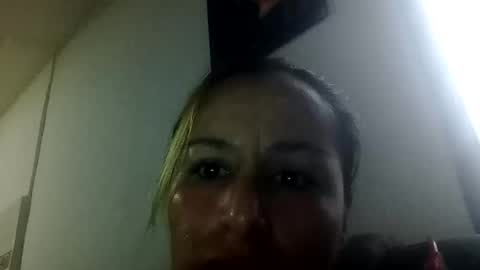 mariajose_1992 online show from 9, 4, 2026