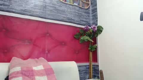 mariam_schubert online show from 12, 12, 2024