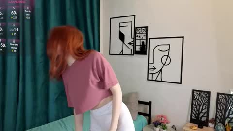 Snapshot of mariamcreedon chatting on 22, 11, 2025 My name is Molly this is my first day online show from 22, 11, 2025