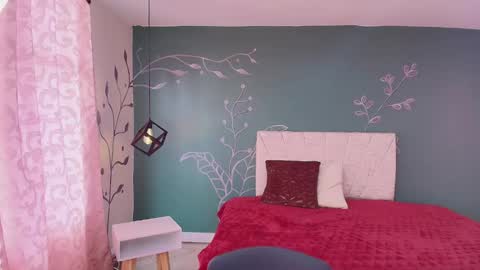 M A R I A N A online show from 5, 2, 2025