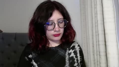 Mariana online show from 2, 1, 2025