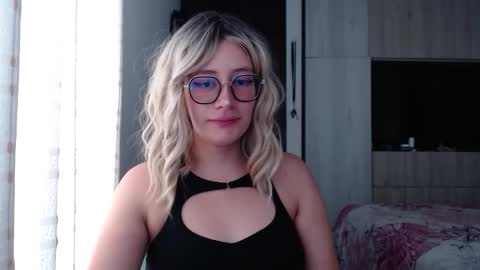 Mariana online show from 30, 9, 2025