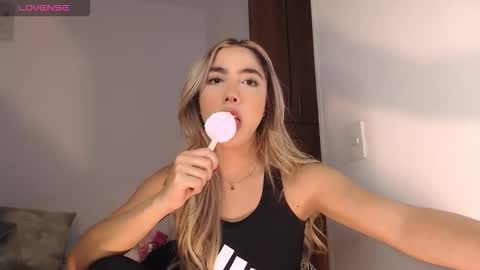 Mariana online show from 12, 1, 2026