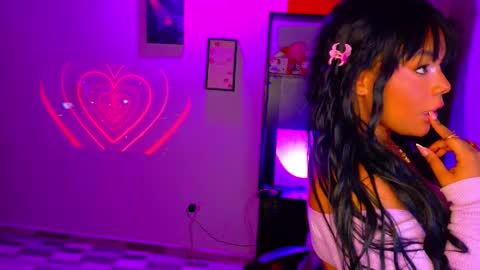 Mariana Prada online show from 25, 10, 2025