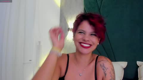 Snapshot of marianasanz chatting on 11, 1, 2025 Mariana online show from 11, 1, 2025