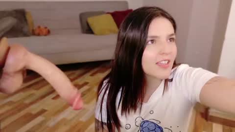 mariangeel_ online show from 11, 6, 2026