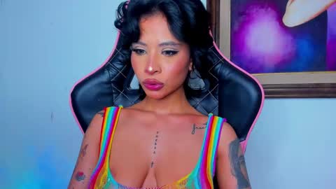 M A R I A N E online show from 21, 1, 2025