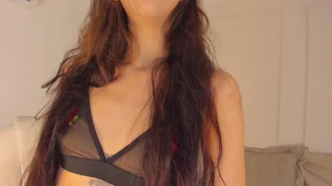 Snapshot of mariapettit chatting on 9, 1, 2025 Maria Pettit online show from 9, 1, 2025