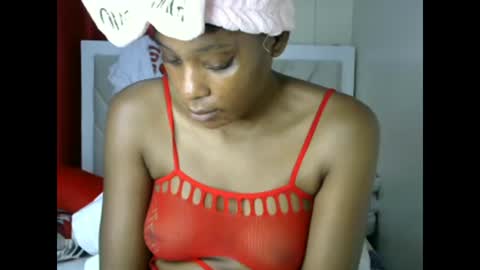 Snapshot of maribellah1 chatting on 24, 12, 2024 Pauline online show from 24, 12, 2024