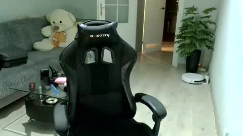 maribor5879 online show from 11, 3, 2025