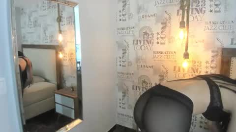 MARIE  online show from 27, 11, 2025