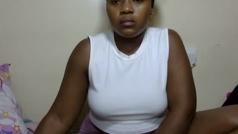 Snapshot of marielove51 chatting on 18, 6, 2026 Marie online show from 18, 6, 2026