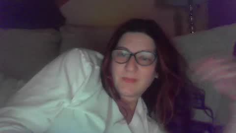 Snapshot of mariemasturbates chatting on 4, 11, 2025 Marie online show from 4, 11, 2025