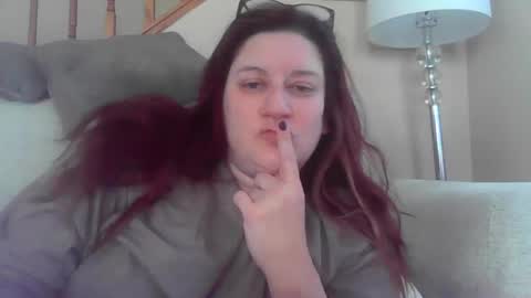 Snapshot of mariemasturbates chatting on 6, 11, 2025 Marie online show from 6, 11, 2025