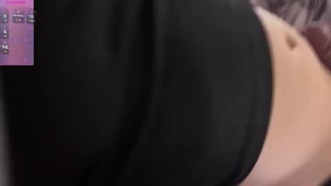 Snapshot of mariets420 chatting on 4, 11, 2025 mariets420 online show from 4, 11, 2025