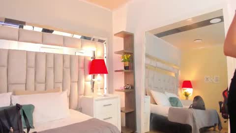 Snapshot of mariiahneedles chatting on 18, 11, 2025 mariiahneedles online show from 18, 11, 2025