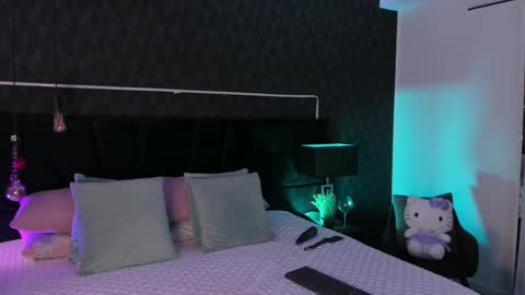 Snapshot of mariianna_lopez_ chatting on 3, 3, 2025 Mariana online show from 3, 3, 2025