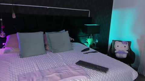 Snapshot of mariianna_lopez_ chatting on 6, 3, 2025 Mariana online show from 6, 3, 2025