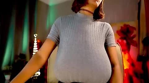 Snapshot of mariicha chatting on 29, 11, 2025 Nikita - Scroll down and read my bio please. New Pictures in Bio online show from 29, 11, 2025