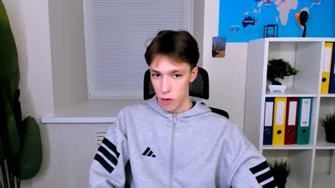 Mark online show from 17, 10, 2025