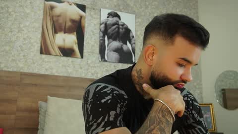 Snapshot of mark_hazze chatting on 10, 1, 2025 Mark online show from 10, 1, 2025